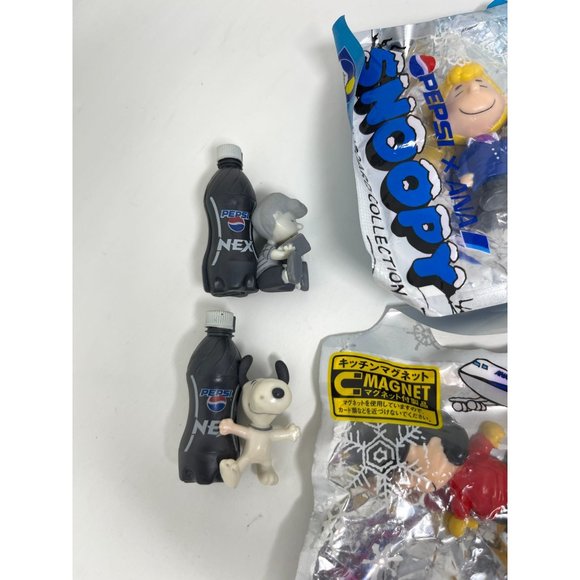 Pepsi x Ana Peanuts Snoopy Miniature Magnet Collection Japanese Import - Picture 7 of 8